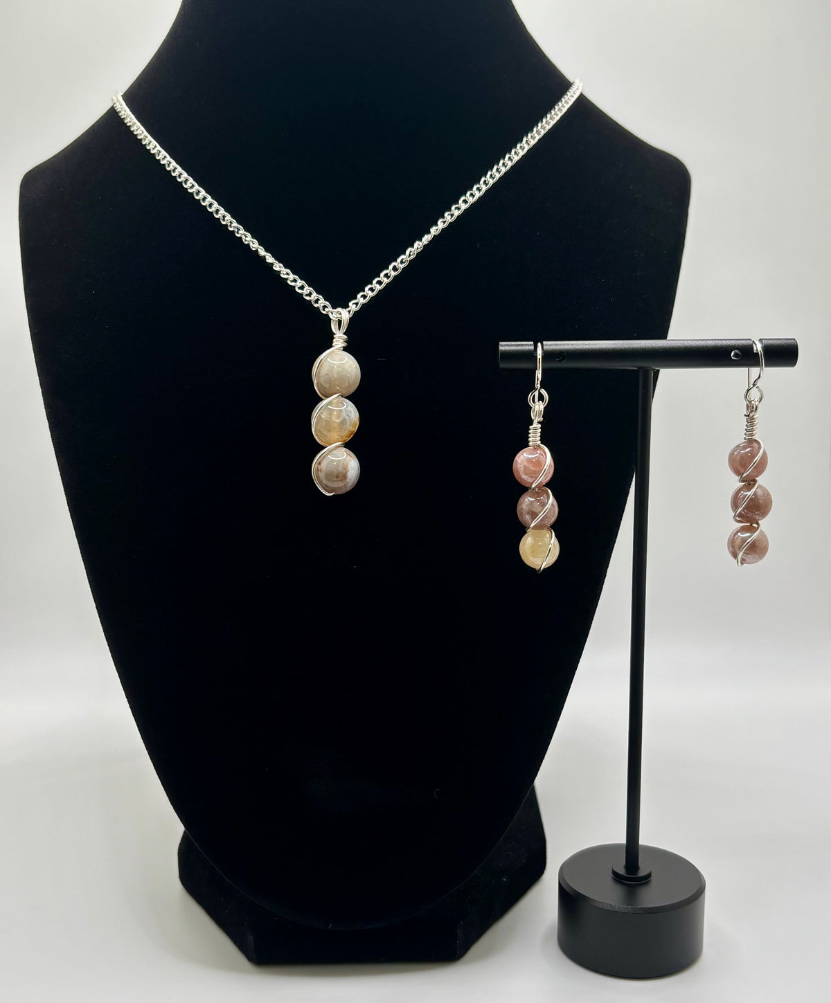 Three Sisters Agate Wire-Wrapped Pendant & Earrings Set