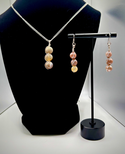Round Agate Bead Jewelry Set – Wire-Wrapped Pendant Necklace & Coordinating Earrings